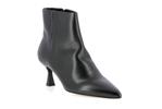 90048  noir - Photo