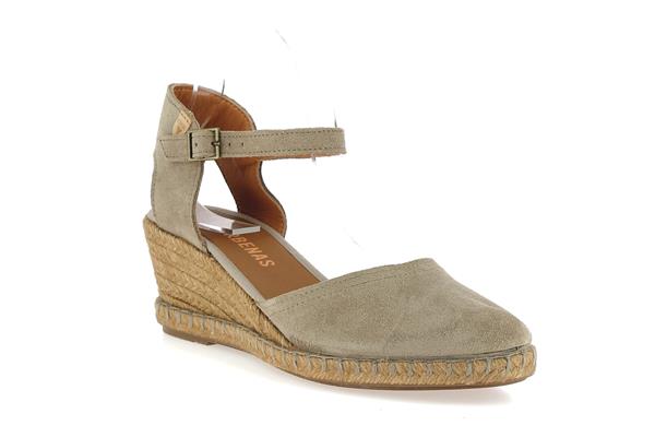 malena serraje tan piedra - Photo 1