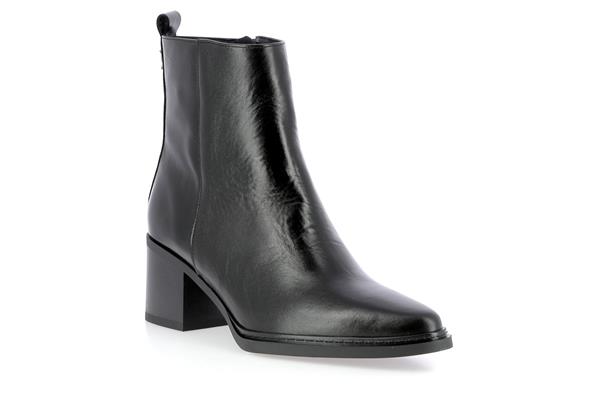 9822  noir - Photo 1