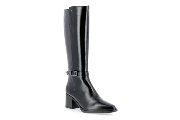 9824  noir - Photo 1